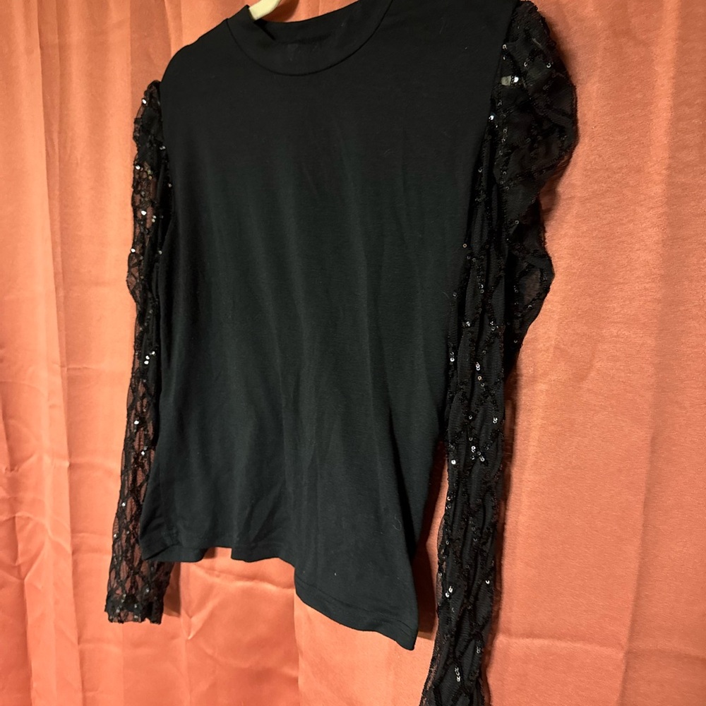 Elegant Black Lace Sleeve Top